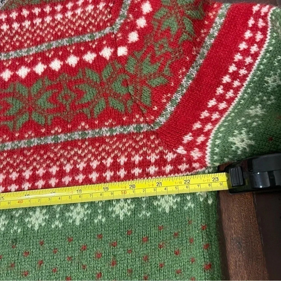 Cambridge Dry Goods 100% Wool Cardigan with Metal Clasps Womens Large - Picture 5 of 8